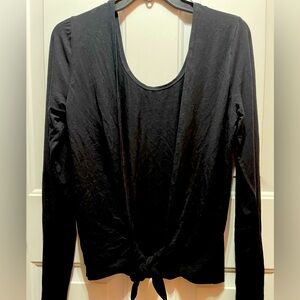 Fabletics black dancer style wrap ties in front with scoop in back size M